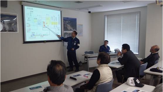 見学の様子③（東電にて）
