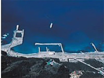 新島港